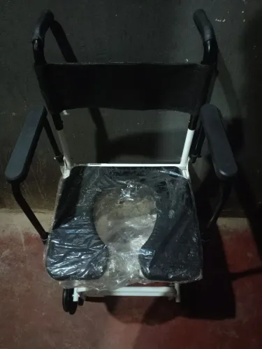 Cadeira de banho nova