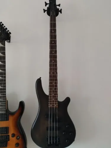 baixo ativo Memphis Tagima TB440