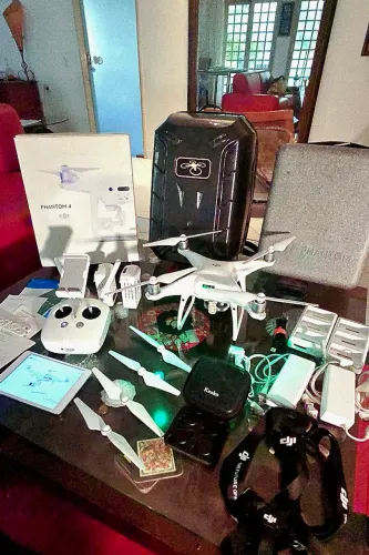 Drone DJI Phantom 4 Pro - Kit Profissional Fly More Full 4k - Estabilidade E Desempenho.<br>