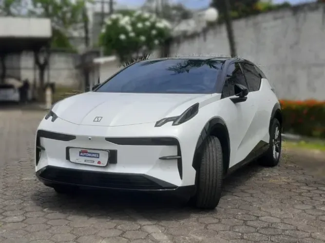Zeekr X PREMIUM Premium (elétrico) 2025