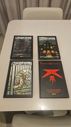 Providence 1, 2 e 3 + Neonomicon - Alan Moore - Panini