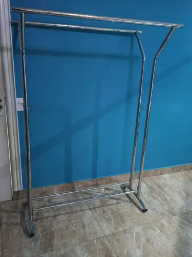 Arara Md Dupla1.20 Chão Cromada exposição para roupas