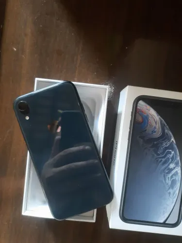 Iphone xr 64 gb impecável