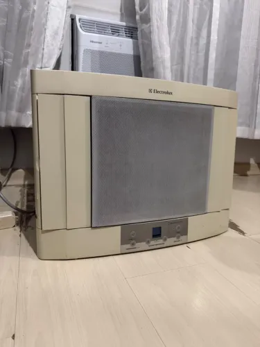 Ar condicionado Eletrolux 7500 Btus janela 