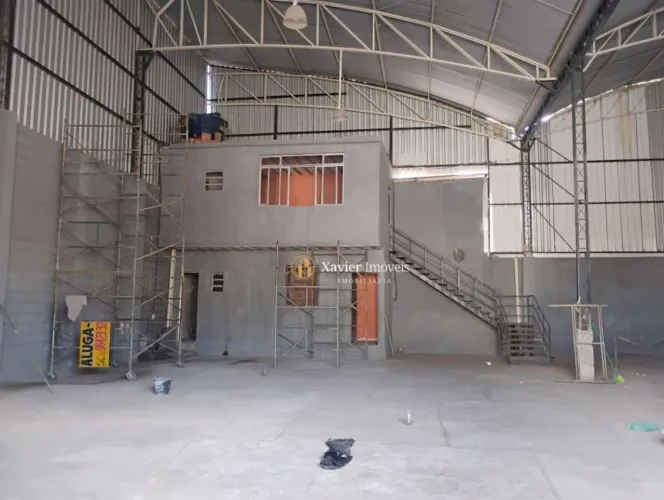 Galpão para alugar, 400 m² por R$ 4.000,00 - Rancho Fundo - Nova Iguaçu/RJ