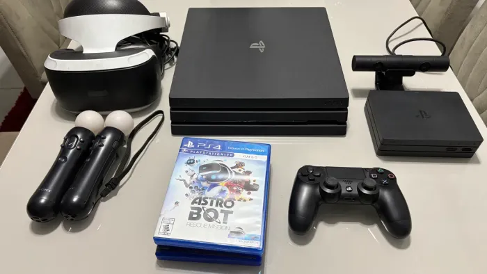 PS4 Pro + controle + PSVR + 3 Jogos