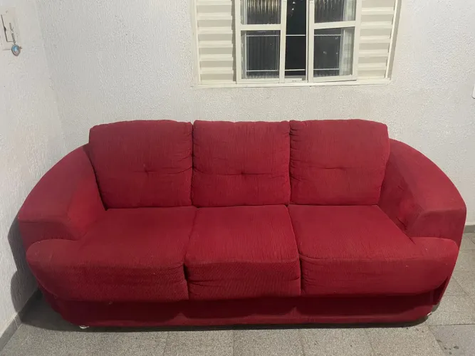 Sofá em bom estado 2 e 3 lugares 