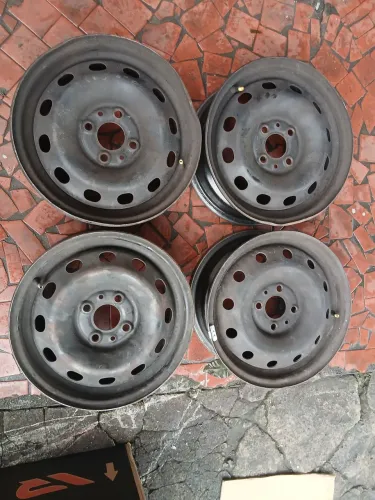 Jogo de roda aro 14  $400.00