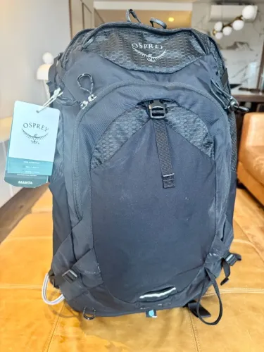 Mochila Osprey Manta 34 litros com sistema de hidratação