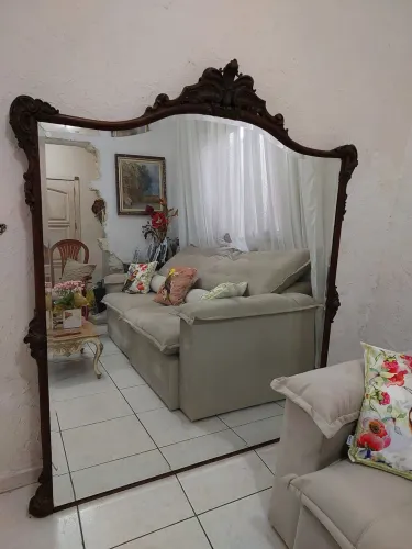 Espelho clássico antigo