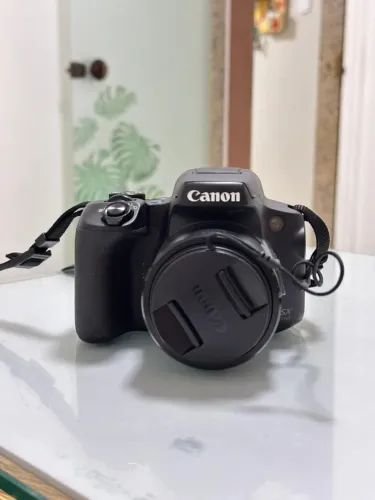Câmera Canon PowerShot SX70 HS - 4K | Zoom 65x | Wi-Fi