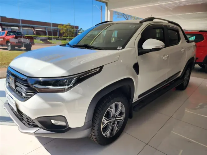 Fiat Strada Volcano 1.3 Flex 8V CD 2021