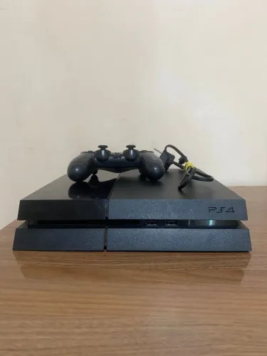 Play Station 4 Fat