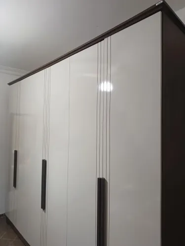 Guarda roupa excelente estado