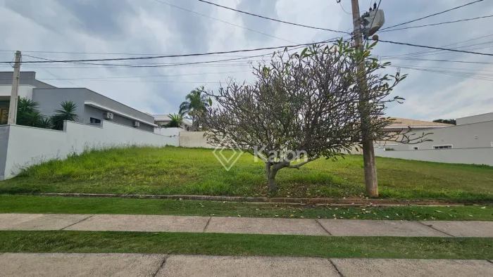 Terreno à venda no Condomínio Palmeiras Imperiais em Salto/SP
