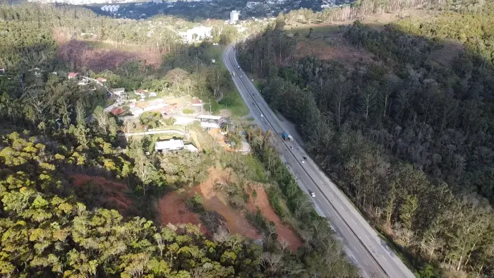 Excelente LOTE / TERRENO para construção comercial ou residencial com 5.650m2 próximo a BR