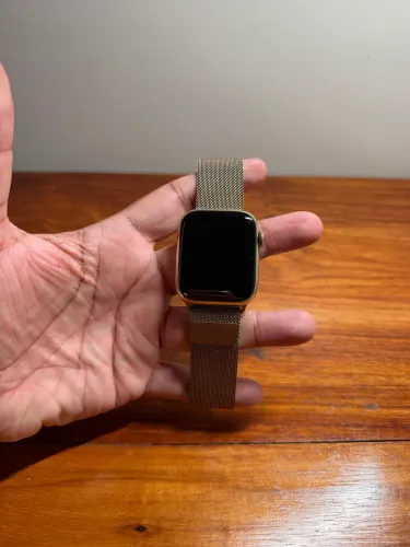 Apple Watch 8 seminovo