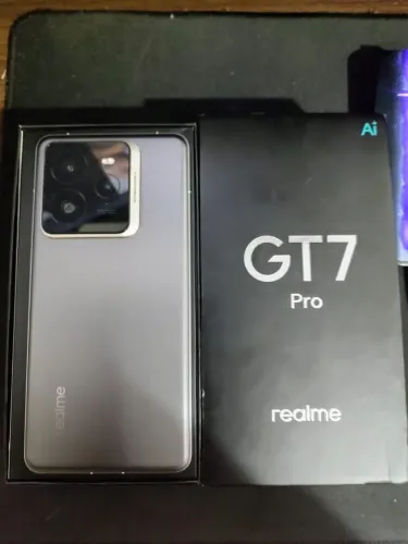 Realme GT 7 Pro - SNAPDRAGON 8 ELITE (O MAIS NOVO) + 12 GB RAM + 512 GB MEMÓRIA