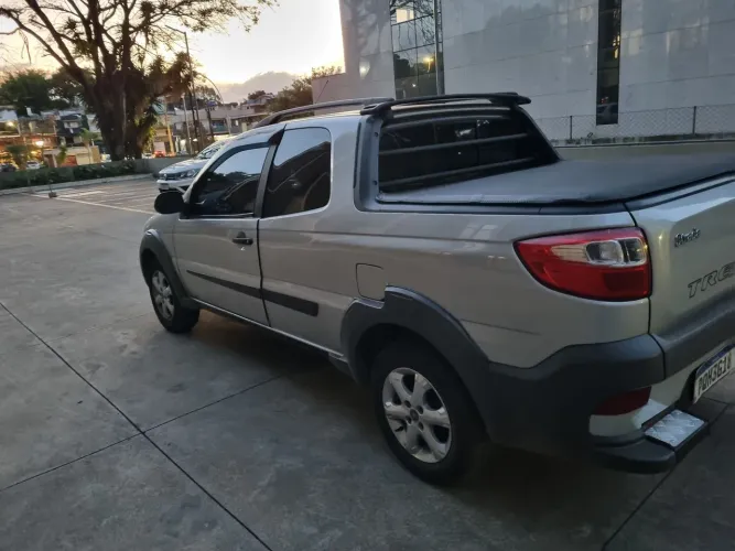 Fiat Strada Trekking 1.6 16V Flex CD 2016