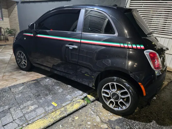 Fiat 500 Cult 1.4 Flex 8V EVO Mec. 2012