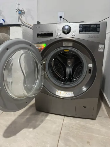 Máquina lava e seca