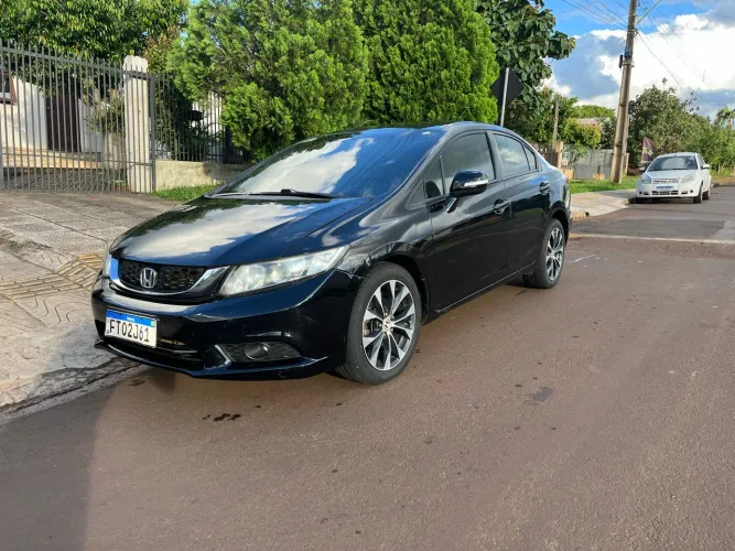 Honda Civic Sedan LXR 2.0 Flexone 16V Aut. 4P 2015