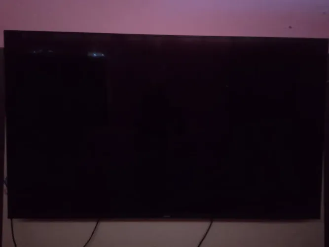 VENDE-SE ESSA TELEVISÃO 53 POLEGADAS