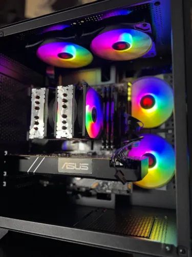 Pc gamer I5 9600K gabinete aquário 