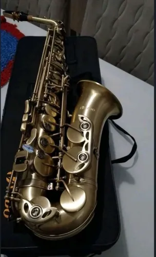 Saxofone VEDO alto Mb.