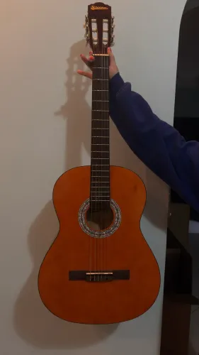 Violão Serenna