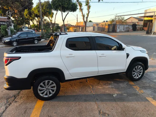 Fiat Strada Freedom 1.3 Flex 8V CD 2025