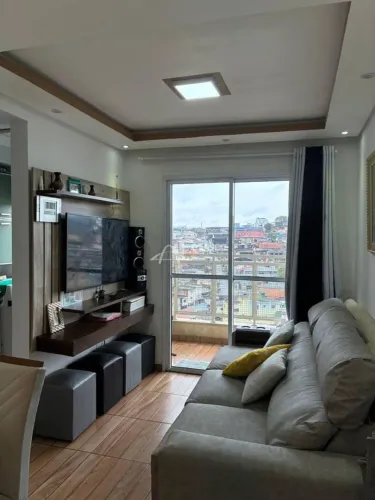 Apartamento de 3 dormitórios à venda na Vila Osasco