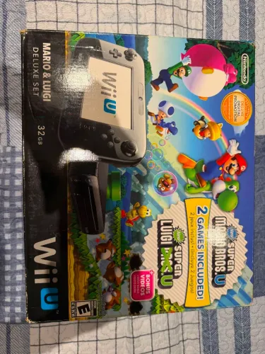 Nintendo Wii U + Jogo (Fifa 13)