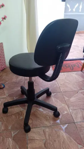 Mocho para Studio bem conservado