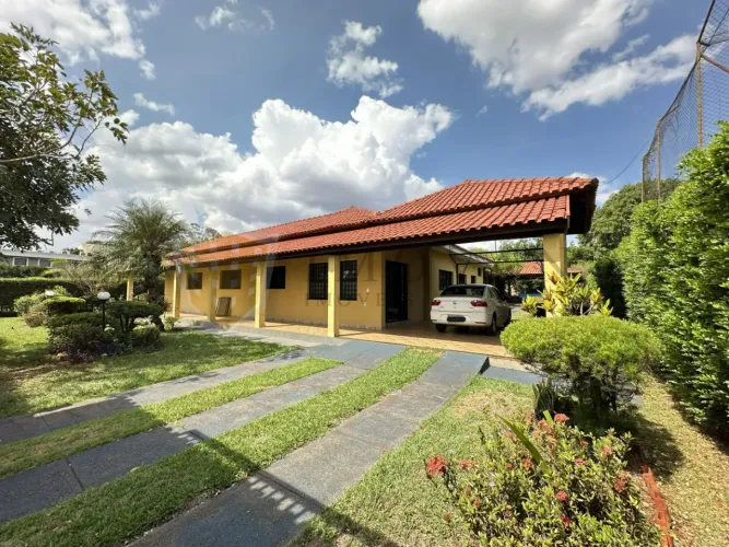 Chácara Village Bandeirantes 1, 339m², R$ 950.000,00