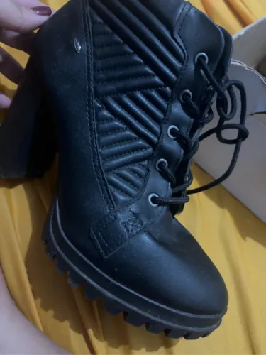 Bota de salto tratorada dakota 36