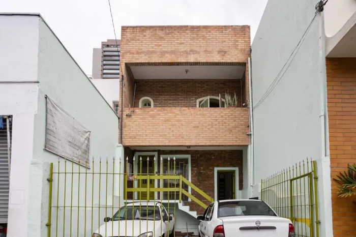 Casa comercial na Rua João Ramalho, 953 - Térreo 50 m²