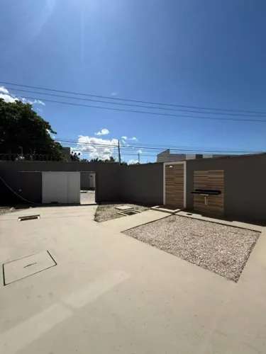 DUPLEX NOVO DE 3 QUARTOS A VENDA MUITO BEM LOCALIZADO
