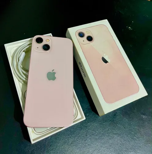 iPhone 13 ROSÊ