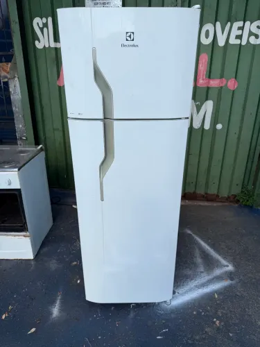 Geladeira duplex 280 litros combino entrega e parcelo