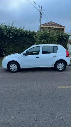 Renault Sandero Authentique Hi-flex 1.0 16V 5P 2011