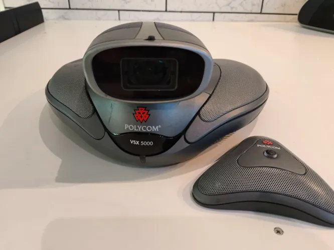 Sistema de vídeo conferência polyvox VSX5000 NTSC + MICROFONE ( SEM TESTES )