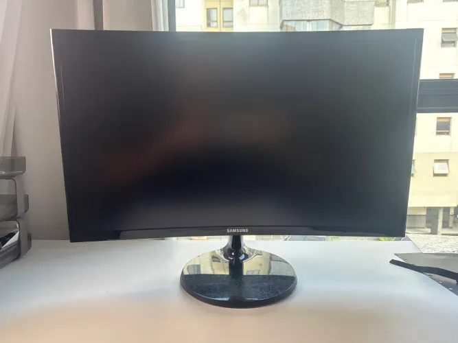 Monitor Samsung Curvo