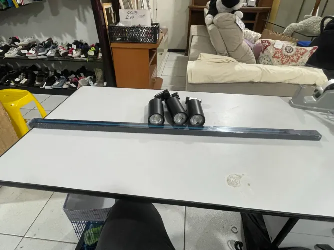 Kit de Trilho Eletrificado com Spots de LED