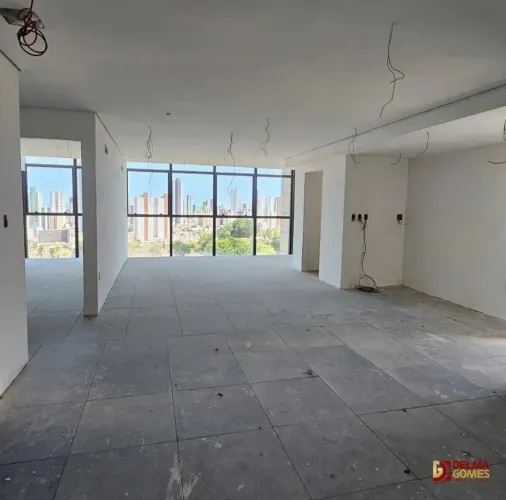 Sua Clínica de 375m² no DCT - Localização Perfeita