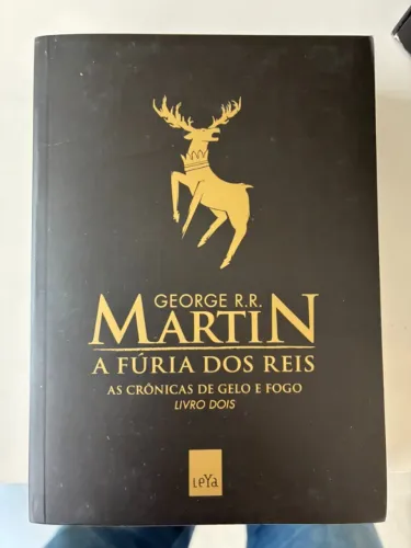 Crônicas de Gelo e Fogo Box 5 Vol. Colecionador Capa Dura LeYa ? G.R.R. Martin
