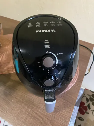Air Fryer Mondial New Pratic AF-31 Preta 3,5L com Timer