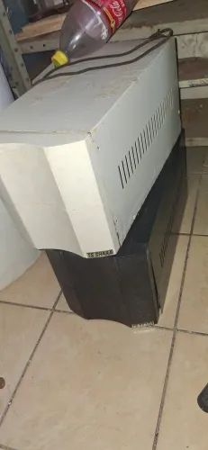 Gabinete ou modulo de bateria