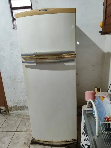 Geladeira Brastemp com Defeito !