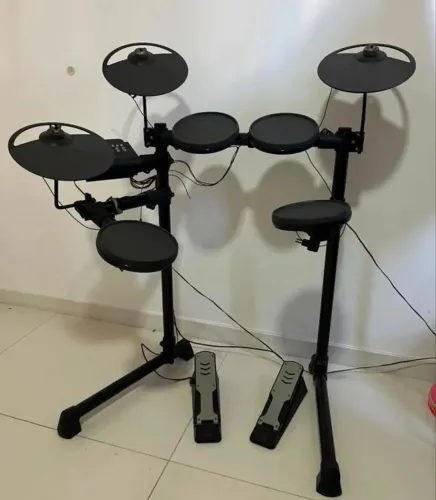 Bateria eletrônica Yamaha Dtx400